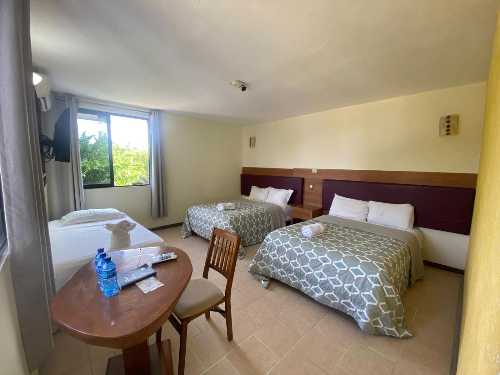 Hotel Canada Internacional Palenque Eksteriør bilde